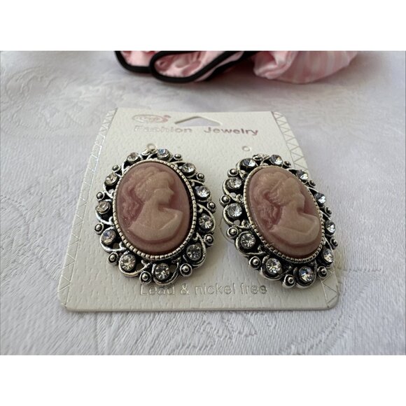 Classic Cameo CZ Pink Silver Tone Oval Earrings NEW - Picture 4 of 9